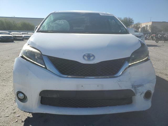 Photo 4 VIN: 5TDXK3DC9FS670764 - TOYOTA SIENNA 