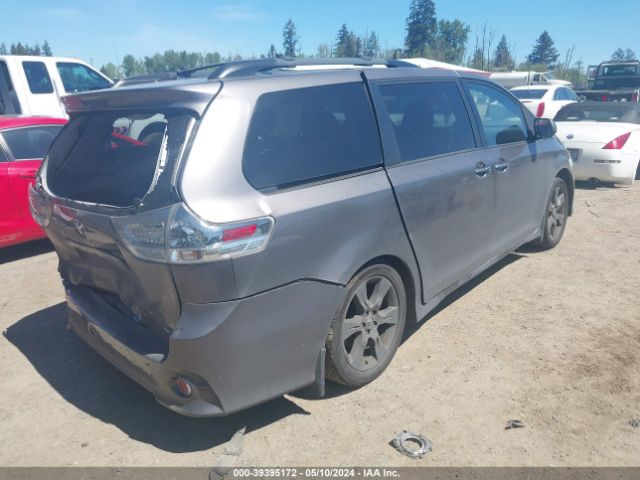 Photo 3 VIN: 5TDXK3DC9GS727823 - TOYOTA SIENNA 