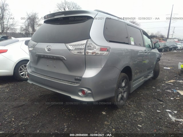 Photo 3 VIN: 5TDXK3DC9GS760806 - TOYOTA SIENNA 