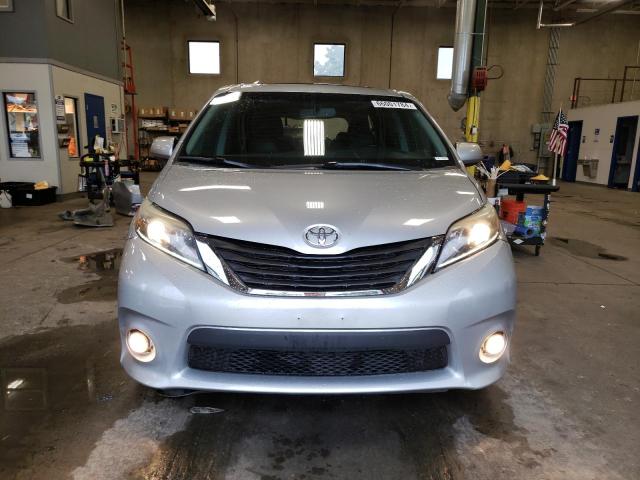 Photo 4 VIN: 5TDXK3DCXGS691883 - TOYOTA SIENNA SE 