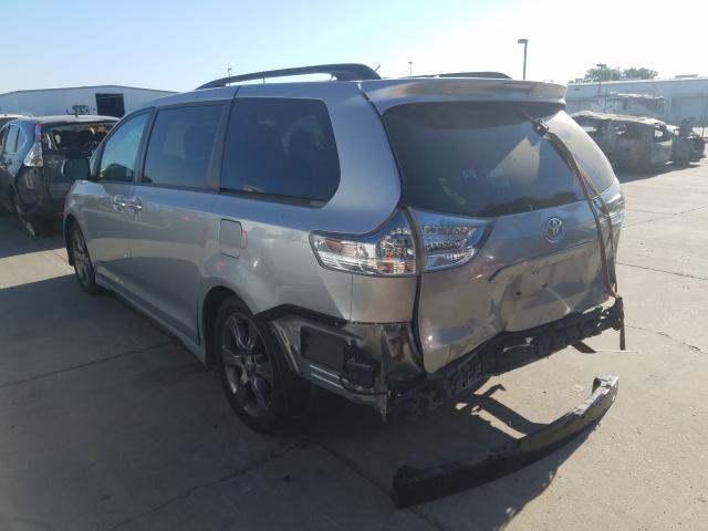 Photo 2 VIN: 5TDXK3DCXGS698588 - TOYOTA SIENNA SE 