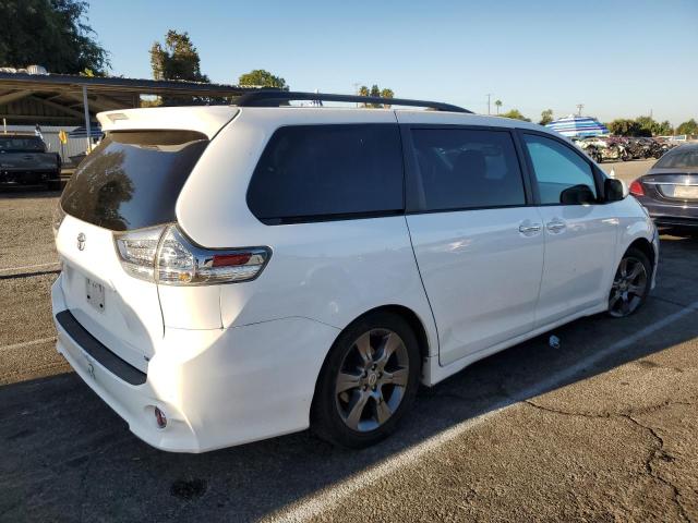 Photo 2 VIN: 5TDXK3DCXGS764461 - TOYOTA SIENNA SE 