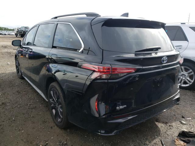 Photo 2 VIN: 5TDXRKEC0MS003115 - TOYOTA SIENNA XSE 