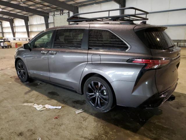 Photo 1 VIN: 5TDXRKEC0MS003809 - TOYOTA SIENNA XSE 