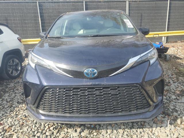 Photo 4 VIN: 5TDXRKEC0MS050838 - TOYOTA SIENNA XSE 