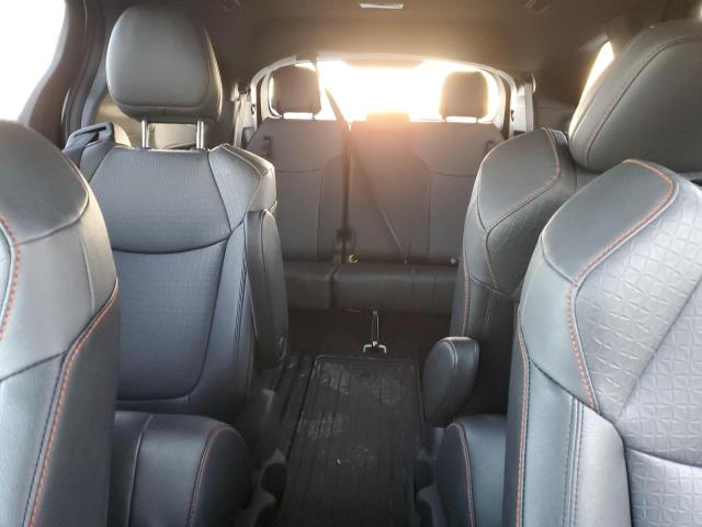 Photo 9 VIN: 5TDXRKEC0PS167081 - TOYOTA SIENNA 