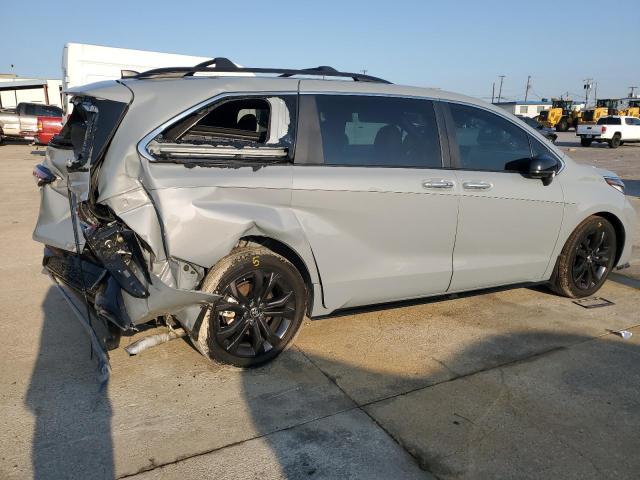 Photo 2 VIN: 5TDXRKEC1PS168384 - TOYOTA SIENNA XSE 