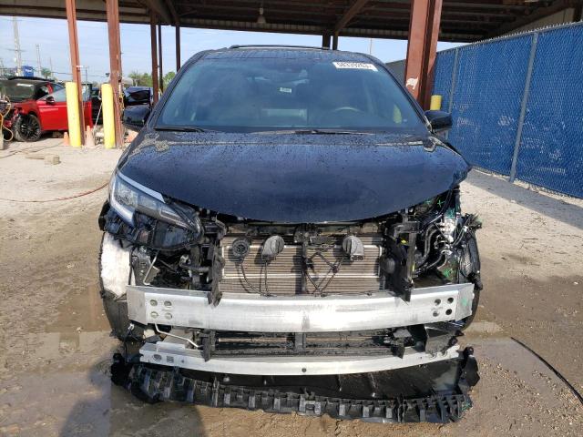 Photo 4 VIN: 5TDXRKEC3MS006641 - TOYOTA SIENNA XSE 