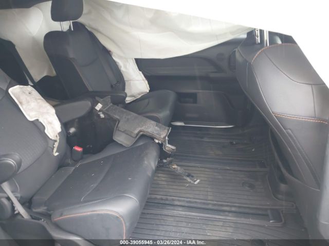 Photo 7 VIN: 5TDXRKEC3NS132029 - TOYOTA SIENNA 