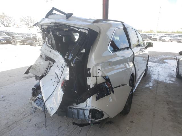 Photo 3 VIN: 5TDXRKEC5MS009458 - TOYOTA SIENNA XSE 