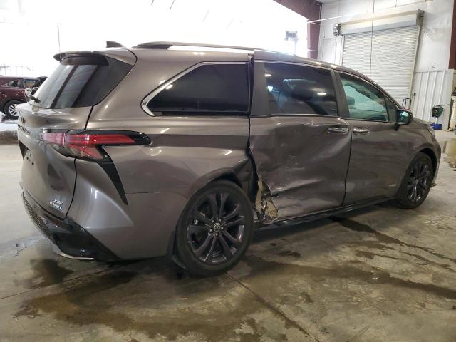 Photo 2 VIN: 5TDXRKEC5MS064234 - TOYOTA SIENNA XSE 