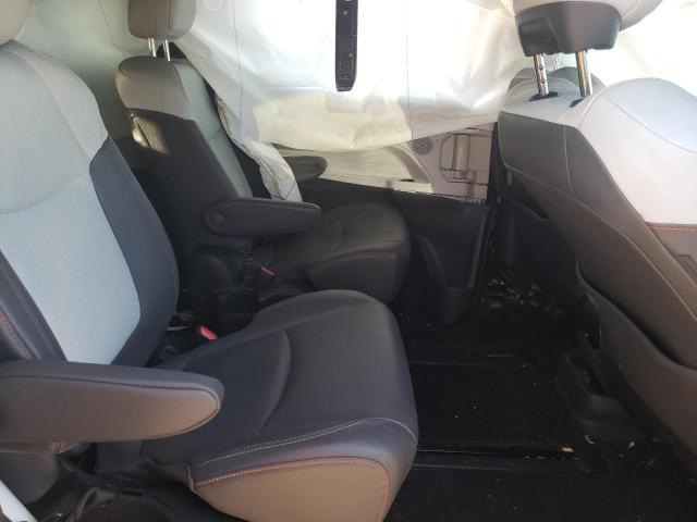 Photo 5 VIN: 5TDXRKEC5NS084954 - TOYOTA SIENNA XSE 