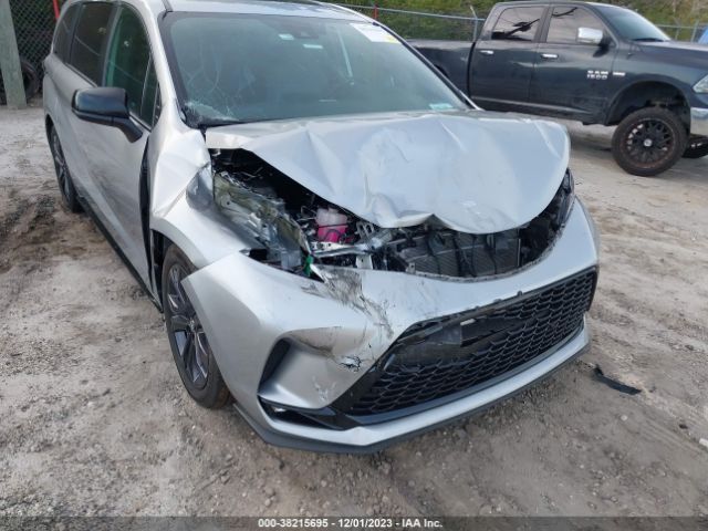 Photo 5 VIN: 5TDXRKEC5PS141365 - TOYOTA SIENNA 