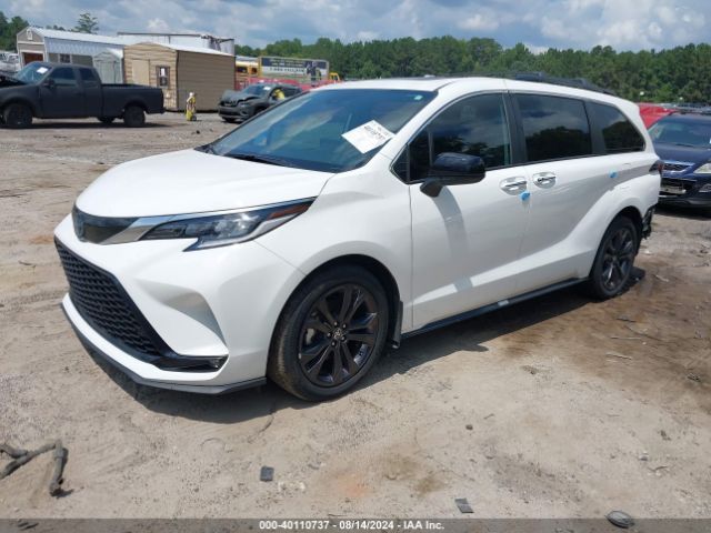 Photo 1 VIN: 5TDXRKEC5PS149014 - TOYOTA SIENNA 