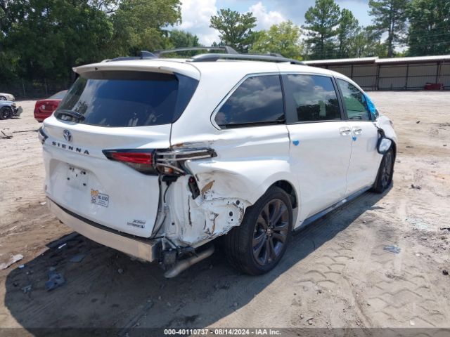 Photo 3 VIN: 5TDXRKEC5PS149014 - TOYOTA SIENNA 