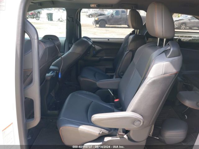 Photo 7 VIN: 5TDXRKEC5PS149014 - TOYOTA SIENNA 