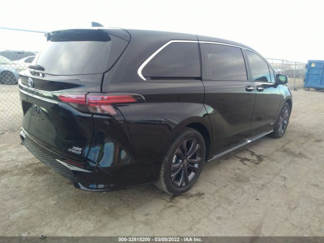 Photo 3 VIN: 5TDXRKEC6MS062900 - TOYOTA SIENNA 