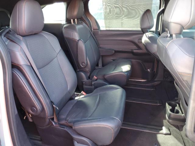 Photo 10 VIN: 5TDXRKECXNS080768 - TOYOTA SIENNA XSE 