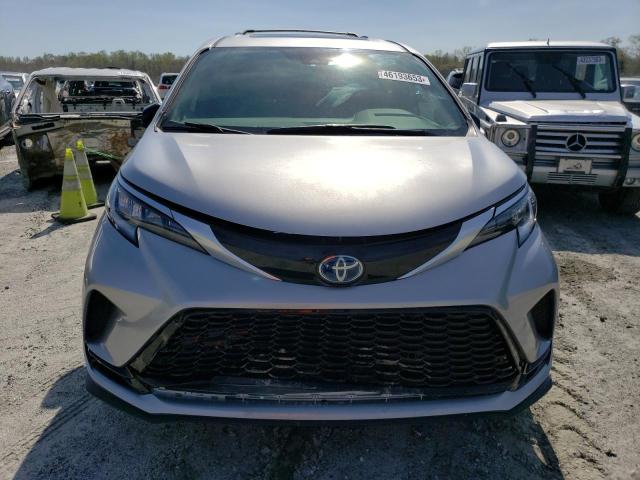 Photo 4 VIN: 5TDXRKECXNS132397 - TOYOTA SIENNA 