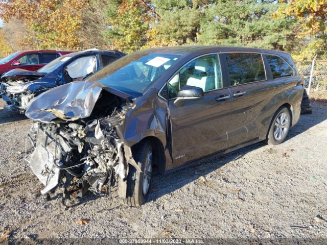 Photo 1 VIN: 5TDXSKFC1MS002042 - TOYOTA SIENNA 