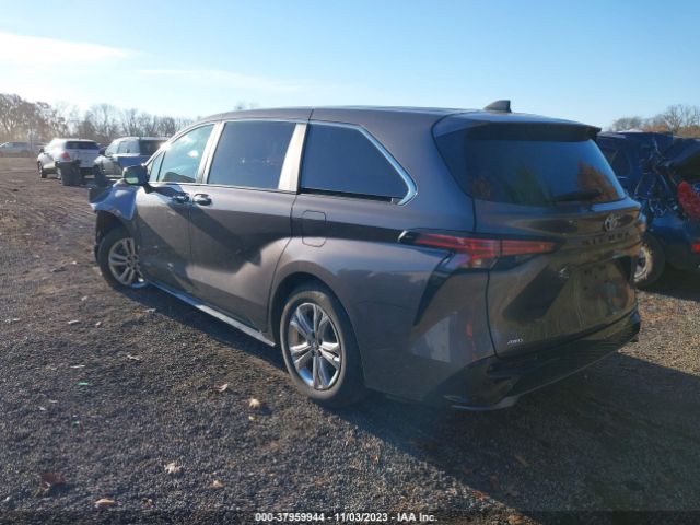 Photo 2 VIN: 5TDXSKFC1MS002042 - TOYOTA SIENNA 