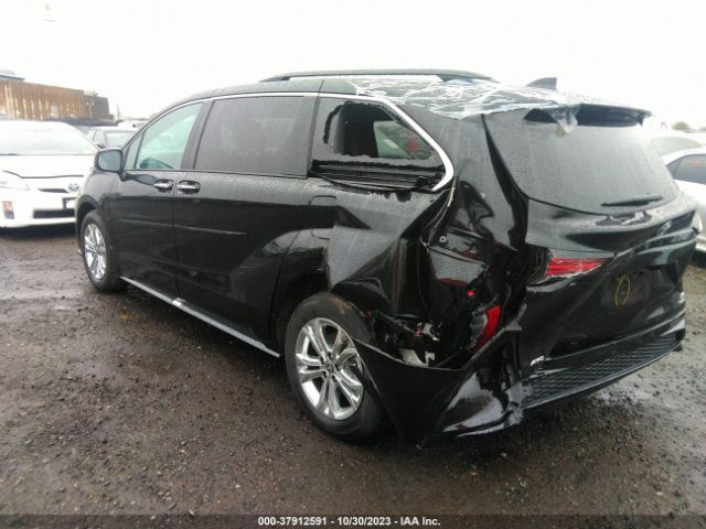 Photo 2 VIN: 5TDXSKFC1PS087467 - TOYOTA SIENNA 