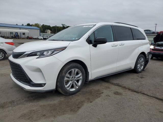 Photo 0 VIN: 5TDXSKFC8NS068539 - TOYOTA SIENNA XSE 