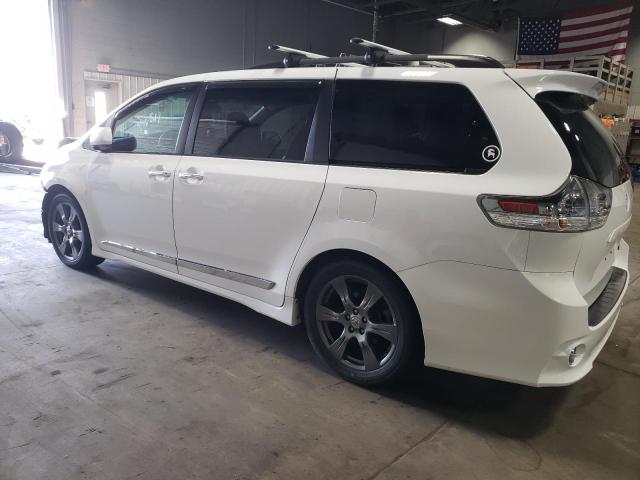 Photo 1 VIN: 5TDXZ3DC0HS771254 - TOYOTA SIENNA SE 