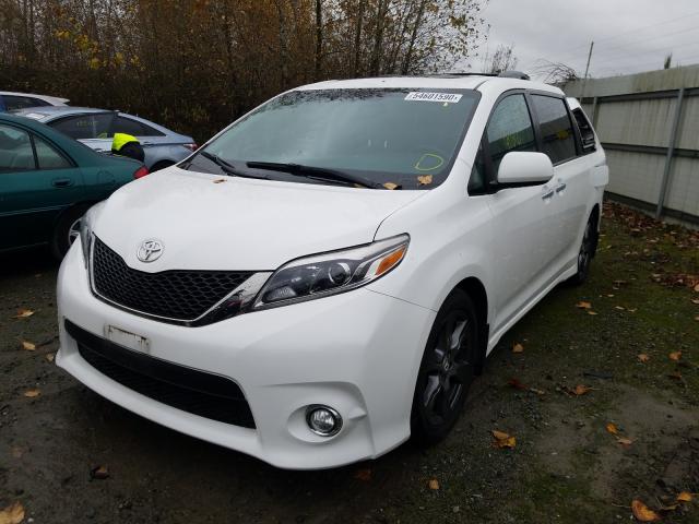 Photo 1 VIN: 5TDXZ3DC0HS811588 - TOYOTA SIENNA SE 