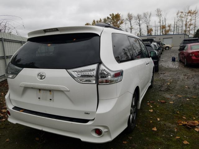 Photo 3 VIN: 5TDXZ3DC0HS811588 - TOYOTA SIENNA SE 