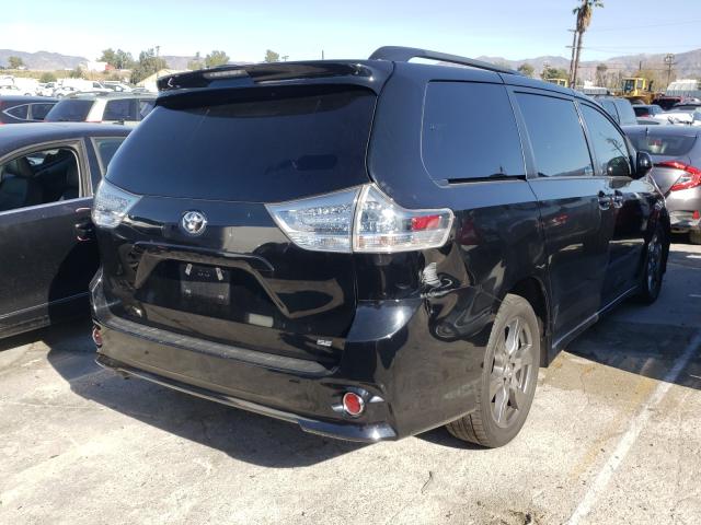 Photo 3 VIN: 5TDXZ3DC0HS832554 - TOYOTA SIENNA SE 