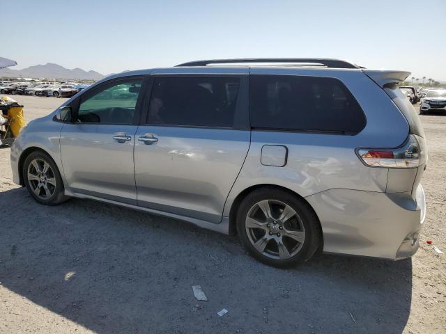 Photo 1 VIN: 5TDXZ3DC0HS892527 - TOYOTA SIENNA SE 