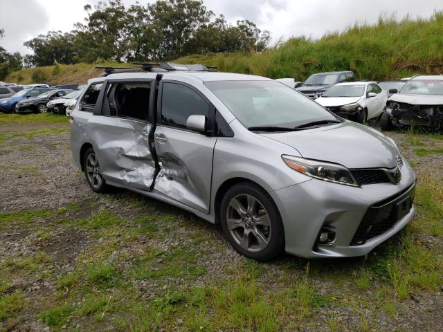 Photo 0 VIN: 5TDXZ3DC0JS901068 - TOYOTA SIENNA SE 