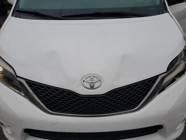 Photo 6 VIN: 5TDXZ3DC1HS777807 - TOYOTA SIENNA SE 