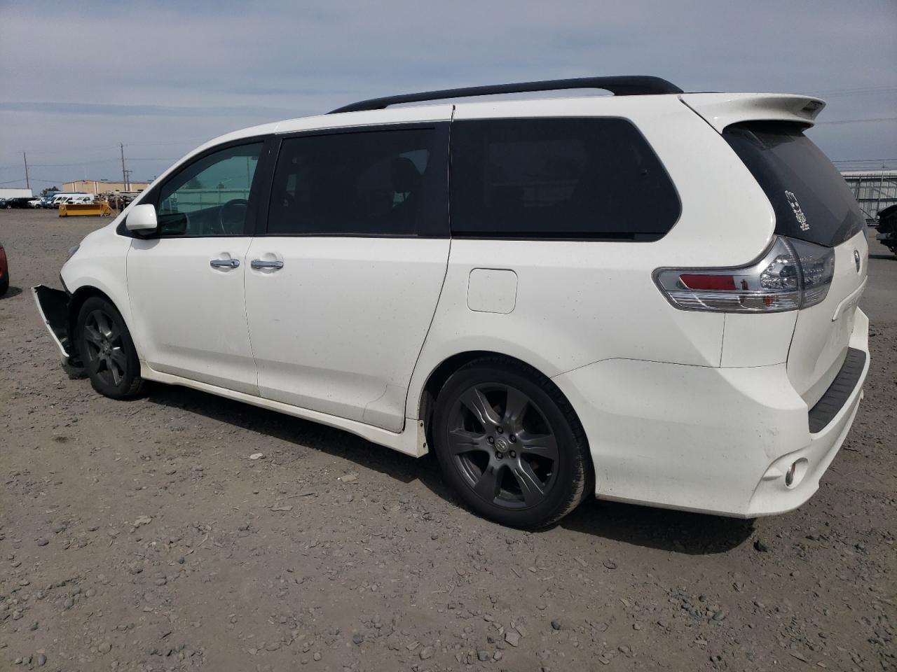 Photo 1 VIN: 5TDXZ3DC1HS789598 - TOYOTA SIENNA 