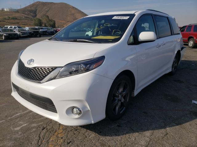 Photo 1 VIN: 5TDXZ3DC1HS829890 - TOYOTA SIENNA SE 