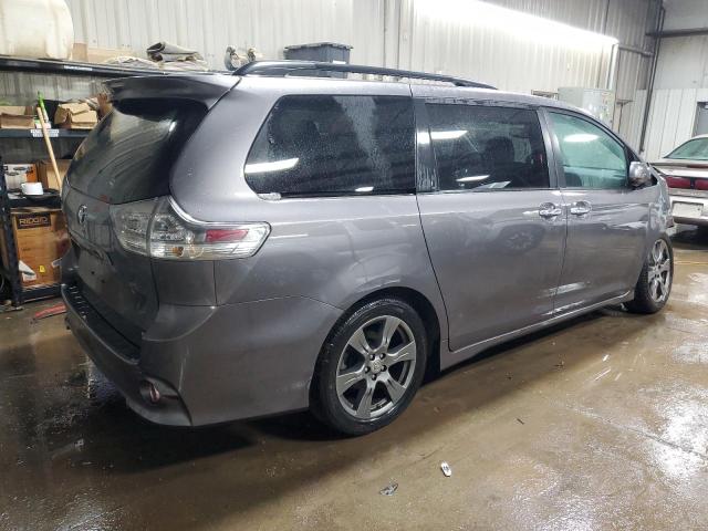 Photo 2 VIN: 5TDXZ3DC1HS868298 - TOYOTA SIENNA 