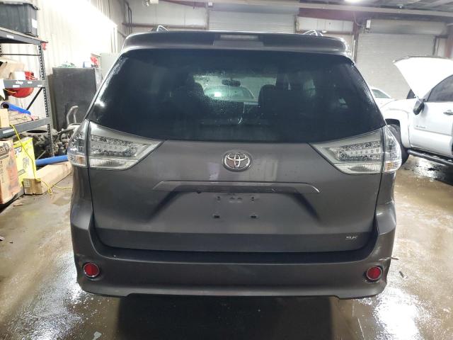 Photo 5 VIN: 5TDXZ3DC1HS868298 - TOYOTA SIENNA 