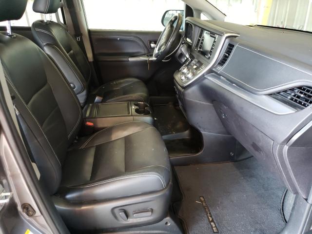 Photo 4 VIN: 5TDXZ3DC1JS904447 - TOYOTA SIENNA SE 