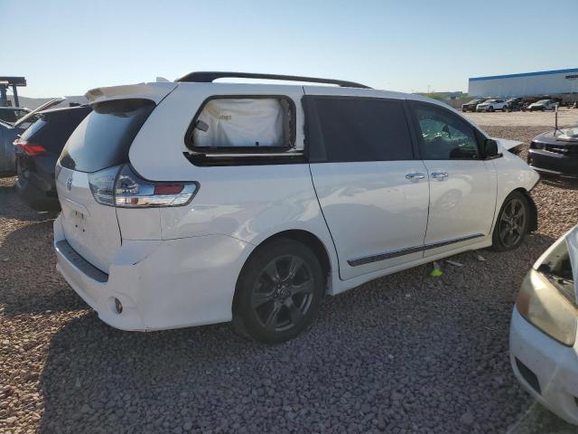 Photo 2 VIN: 5TDXZ3DC1JS905680 - TOYOTA SIENNA SE 