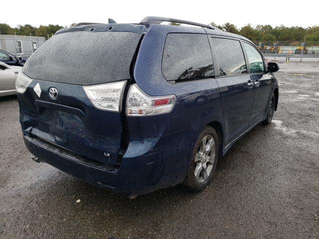 Photo 3 VIN: 5TDXZ3DC1JS917070 - TOYOTA SIENNA SE 