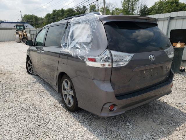 Photo 2 VIN: 5TDXZ3DC1JS925119 - TOYOTA SIENNA SE 