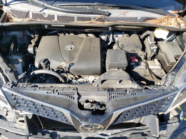 Photo 11 VIN: 5TDXZ3DC1JS963238 - TOYOTA SIENNA 