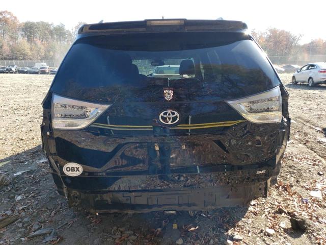 Photo 5 VIN: 5TDXZ3DC1JS963238 - TOYOTA SIENNA 