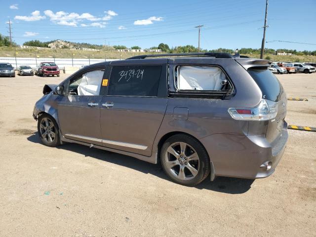 Photo 1 VIN: 5TDXZ3DC1KS002415 - TOYOTA SIENNA SE 