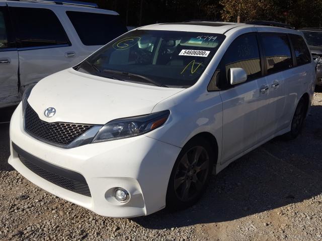 Photo 1 VIN: 5TDXZ3DC2HS785799 - TOYOTA SIENNA SE 