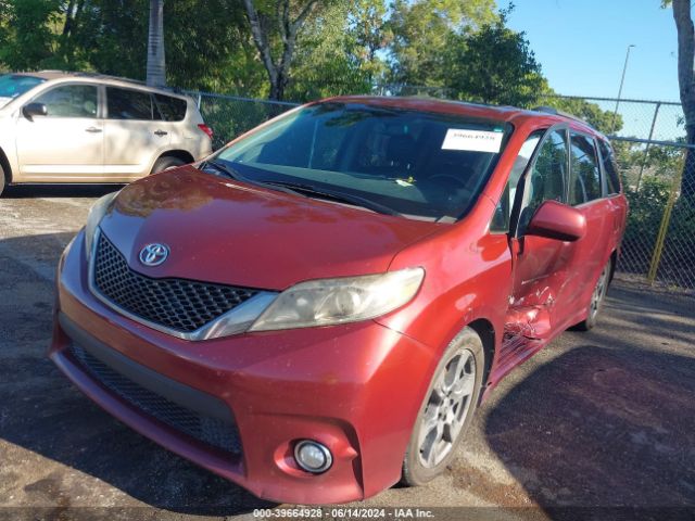 Photo 1 VIN: 5TDXZ3DC2HS786659 - TOYOTA SIENNA 