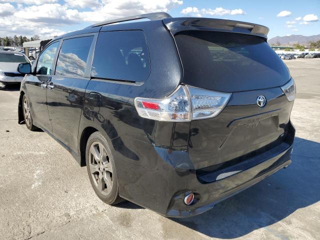 Photo 2 VIN: 5TDXZ3DC2HS899477 - TOYOTA SIENNA SE 