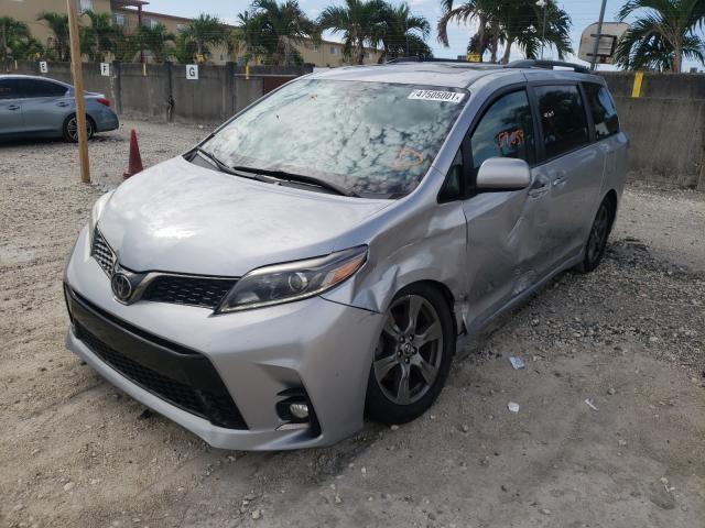 Photo 1 VIN: 5TDXZ3DC2JS904098 - TOYOTA SIENNA SE 