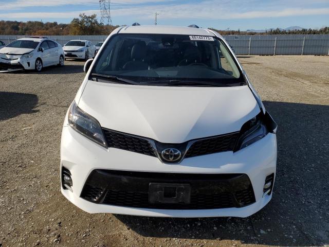 Photo 4 VIN: 5TDXZ3DC2KS985721 - TOYOTA SIENNA 